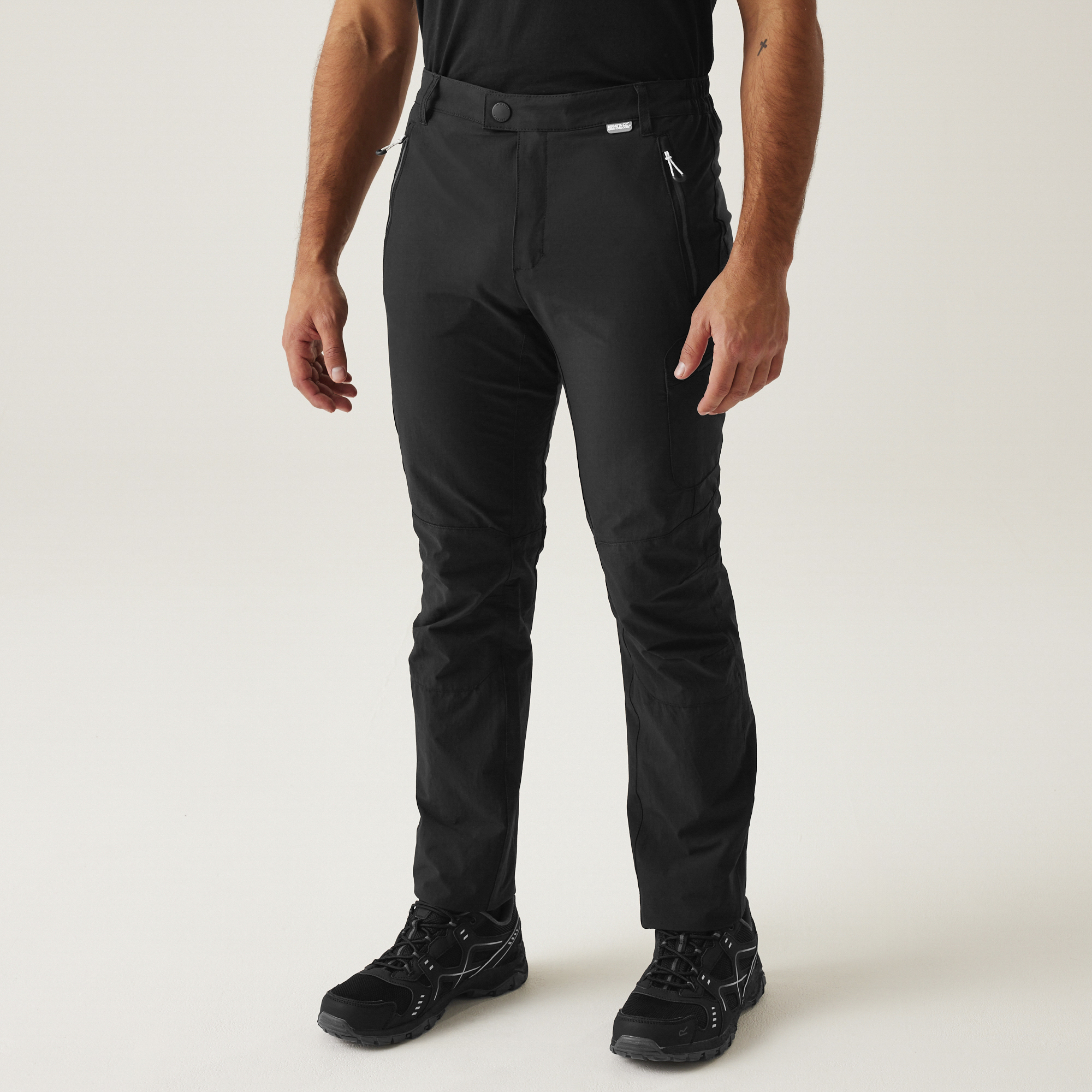 Regatta Men's Highton Trousers Stretch WaterRepellent Walking Trousers